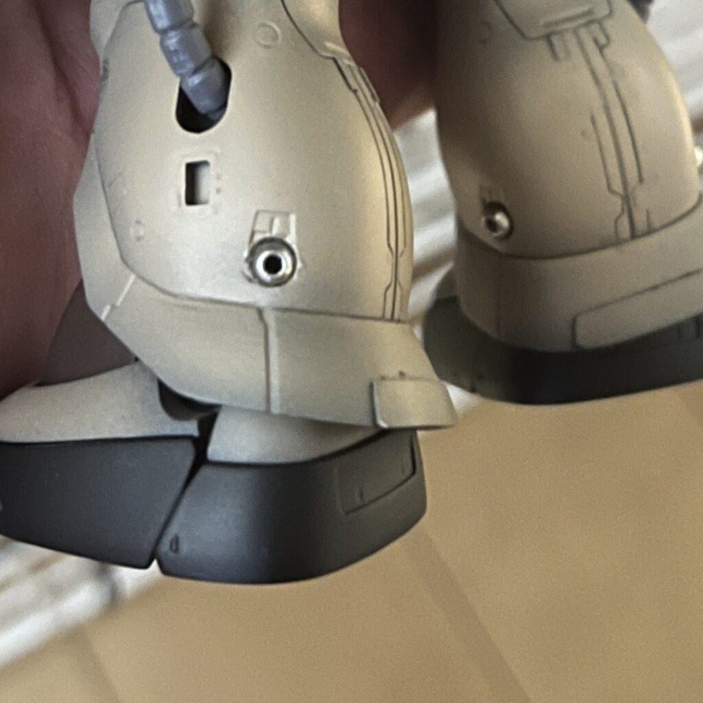 HG ザク・ハーフキャノン バーニア追加