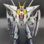 HGクスィーガンダム 正面 全体像