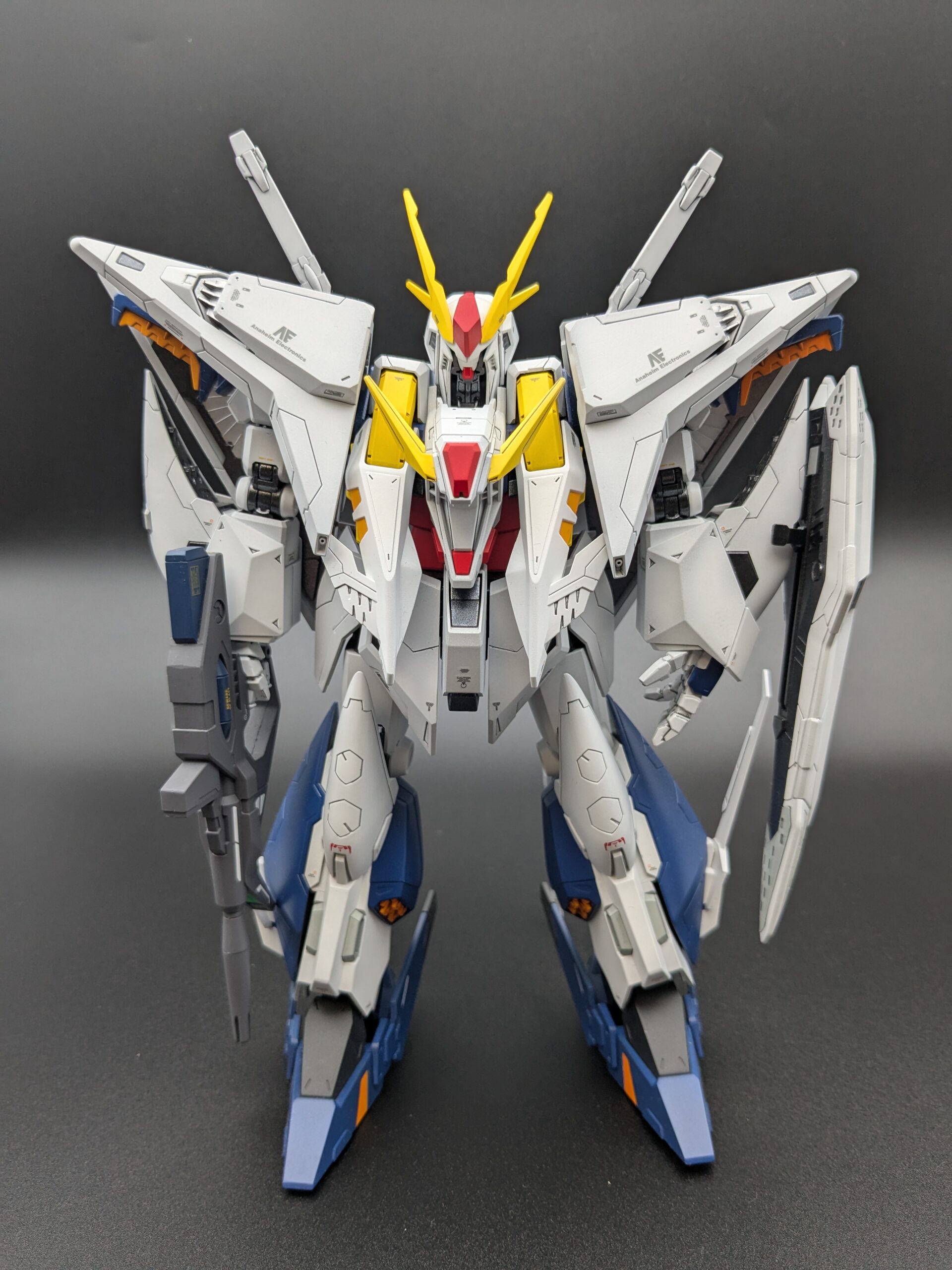 HGクスィーガンダム 正面 全体像