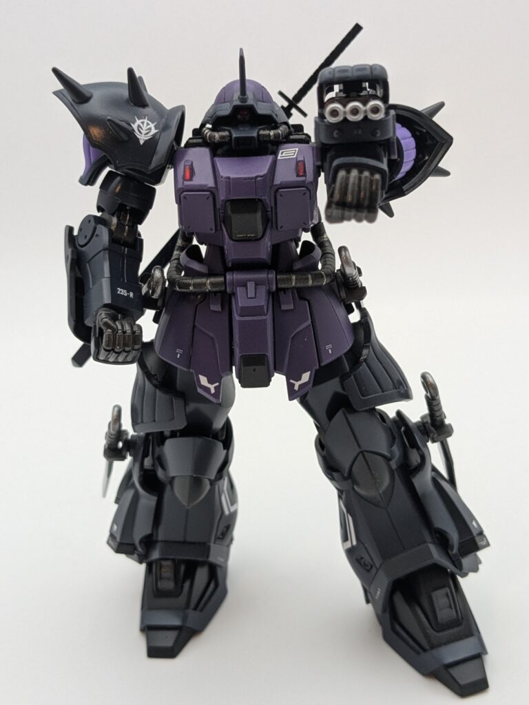 イフリートナハト 正面 3連装ガトリング砲 構え