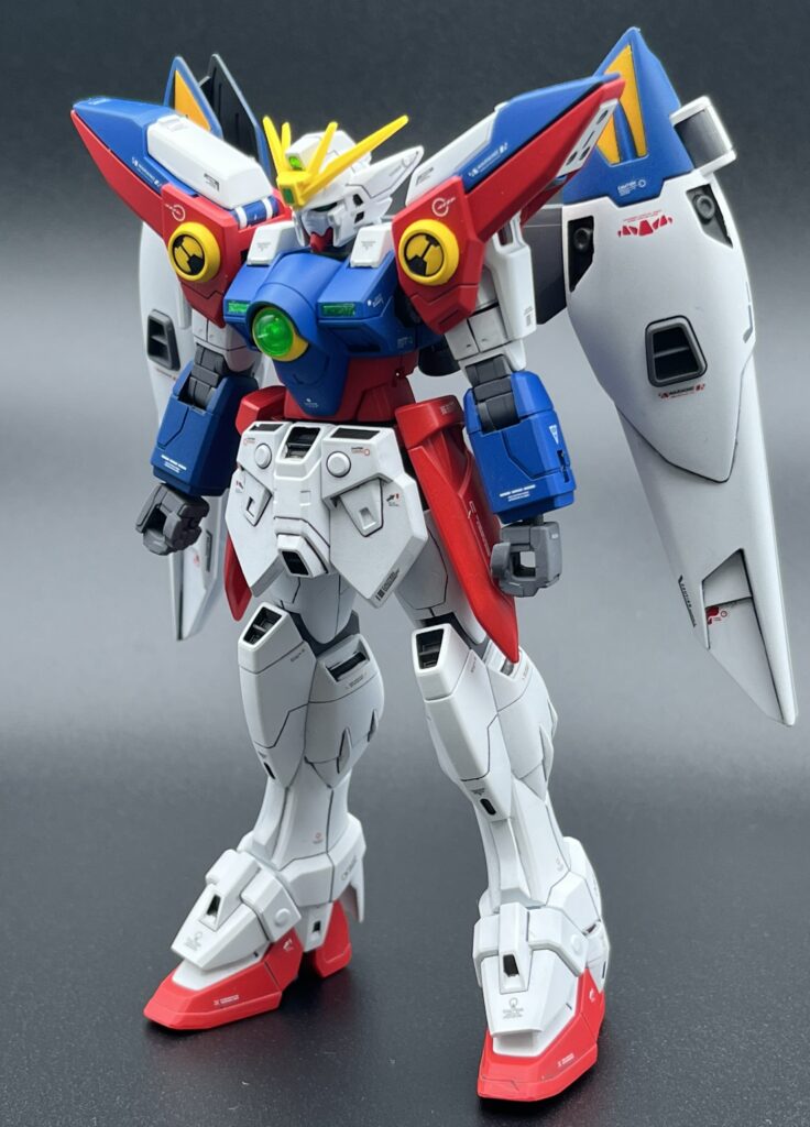 HGAC ウイングガンダムゼロ 完成品・右斜め前からのアングル