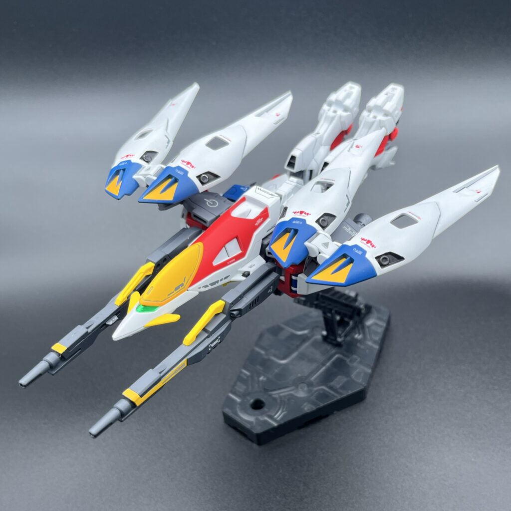 HGAC ウイングガンダムゼロ ネオバード形態・左斜め前からのアングル
